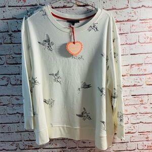 Jane and Delancey NWT super soft sweatshirt with cupids